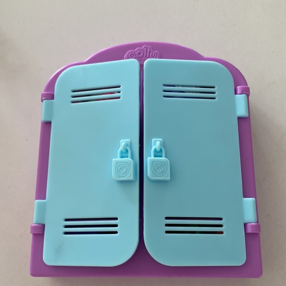 Polly Pocket Snow Day Sleigh Set - Picture 16 of 16